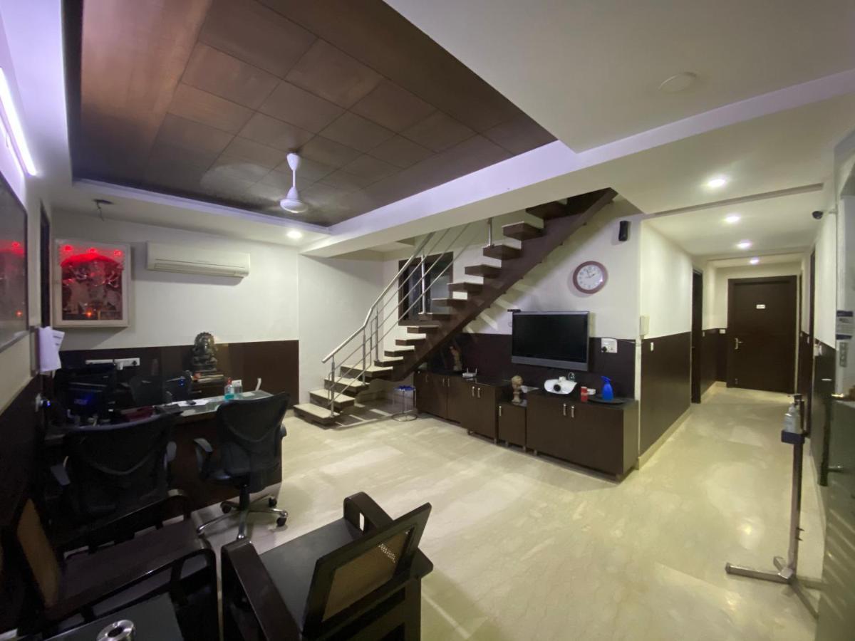 Sheesh Mahal Bed & Breakfast Yeni Delhi Dış mekan fotoğraf