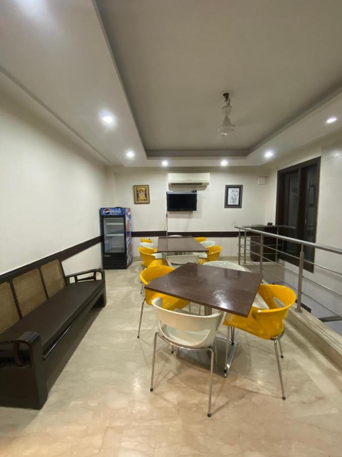 Sheesh Mahal Bed & Breakfast Yeni Delhi Dış mekan fotoğraf